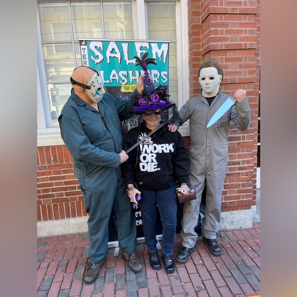 COPY - Kelley here! Just living the dream :) - Picture 1 of 3